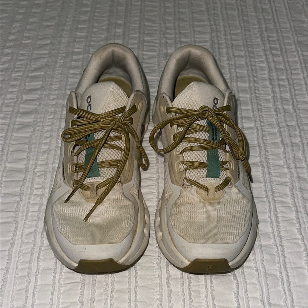 On Cloudrunner 2 Sneakers